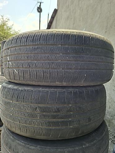 Шины и диски: Б/у Шина Nexen 215 / 55 / R 17 — 4