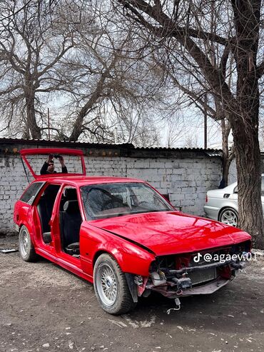 BMW: BMW 5 series: 1995 г., 3.2 л, Механика, Бензин, Универсал — 11