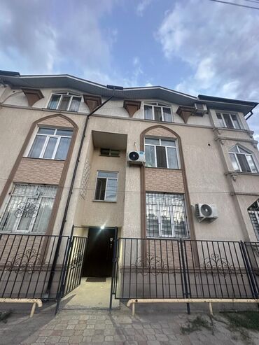 снять дом на долгий срок: 2 бөлмө, 52 кв. м, Жеке план, 3 кабат, Дизайнердик ремонт