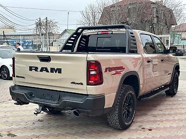 Dodge: Dodge Ram 3500: 2025 г., 3 л, Типтроник, Бензин, Пикап — 4