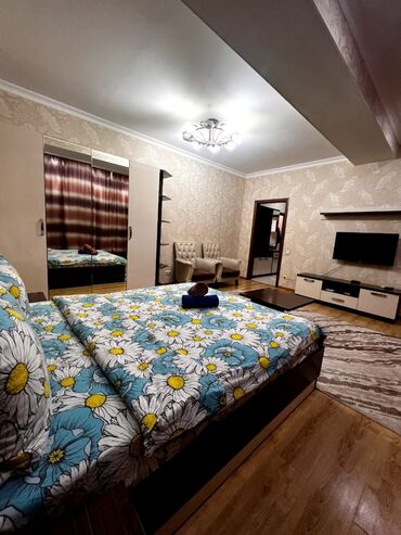 аренда квартир кыргызстан: 1 комната, Душевая кабина, Постельное белье, Кондиционер