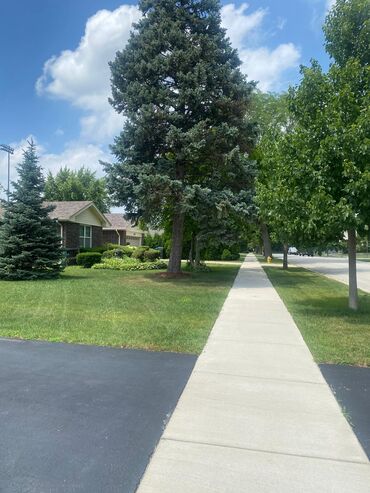 навесы перед домом: Участок сатылат Сокулук трассага 1.5 кл Кызыл китеби бар суу свет бар