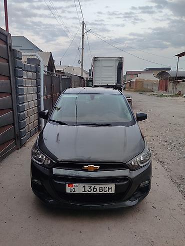 Продажа авто: Chevrolet Spark: 2018 г., 1 л, Вариатор, Бензин — 2