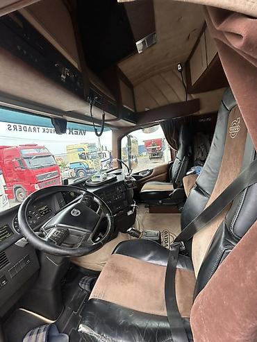 авто будка: Тягач, Volvo, Тентованный — 2