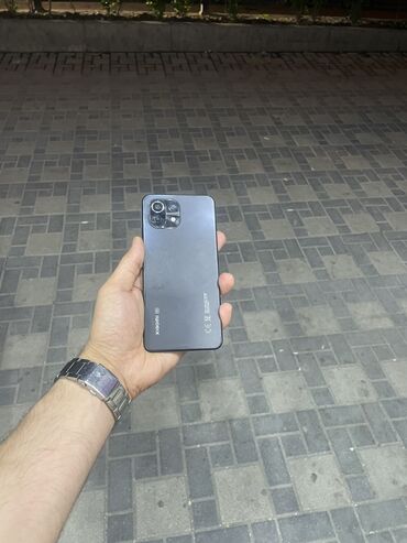 Mobil telefonlar: Xiaomi Mi 11 Lite, 128 GB