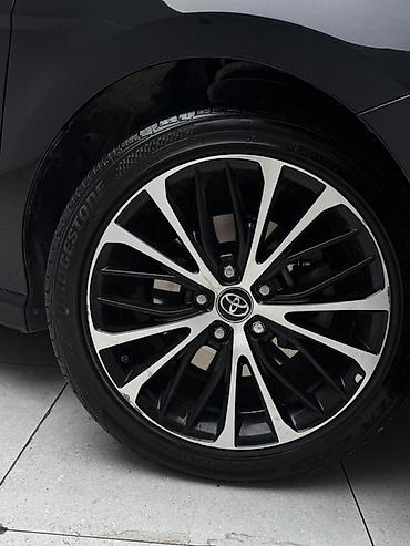 corolla 2018: Toyota Camry: 2018 г., 2.5 л, Автомат, Бензин, Седан — 10
