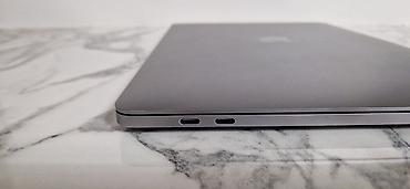 Ноутбуки Apple (MacBook): Apple MacBook Pro 13" (2022) на чипе Apple M2 MacBook Pro 13″ M2 / — 6