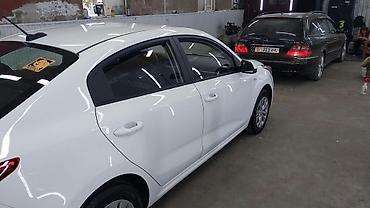 smart forfour: Kia Rio: 2017 г., 1.6 л, Автомат, Бензин, Седан — 4