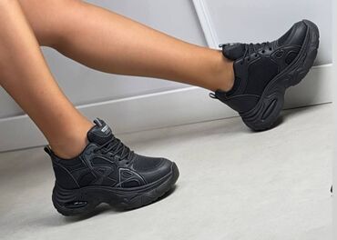 Women's Sneakers and athletic shoes: Bоја - Bela — 4