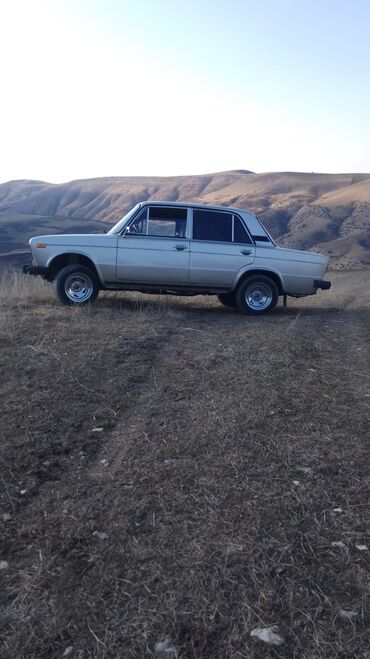 lada qrand: VAZ (LADA)