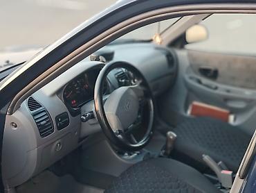 disk masin: Hyundai Accent sedan - Kuzov: 4 qapılı sedan, tünd mavi rəng - — 9