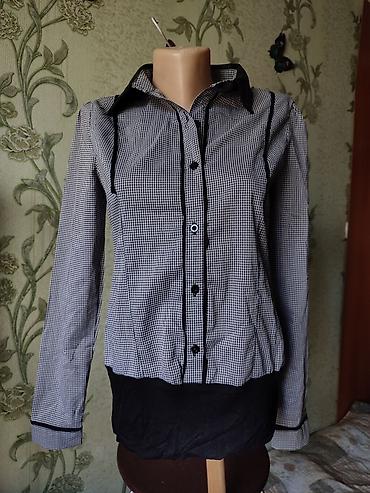 Блузки: Размер S . ЦЕНЫ ОТ 100-150-200с. 1 блестящая 1000с — 26