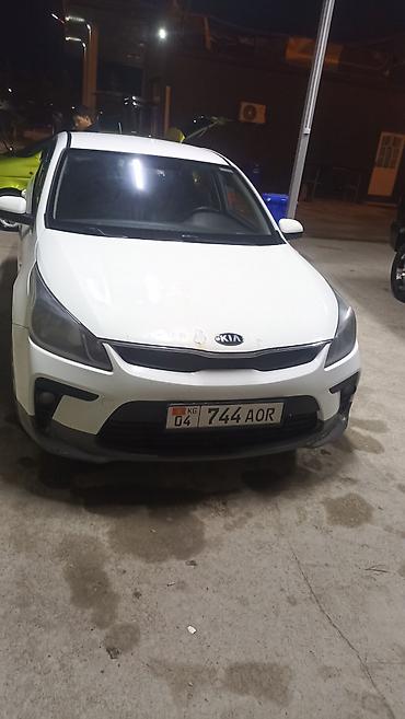 kia bongo 1999: Kia Rio: 2017 г., 1.6 л, Механика, Бензин, Седан — 1