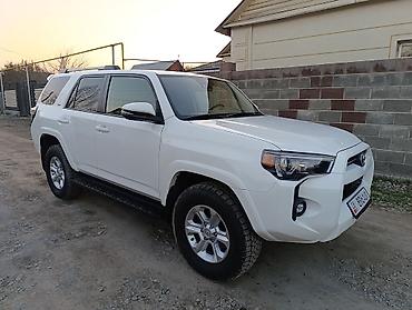 Toyota: Toyota 4Runner: 2021 г., 0.4 л, Автомат, Бензин, Внедорожник — 2