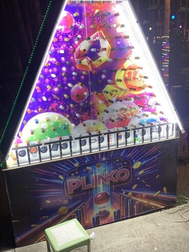 Xbox Series X: Plinko oyun maşını, parlaq qrafika və rəngli işıqlandırma ilə təchiz