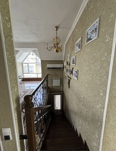 Продажа домов: Дом, 190 м², 6 комнат, Агентство недвижимости — 11