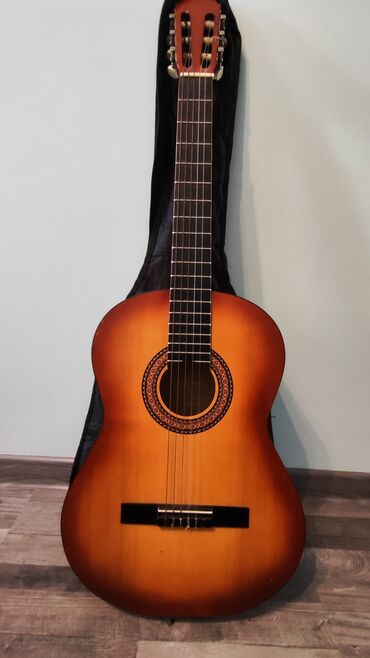 обучение игре на гитаре: 🎸 Продаю гитару — потому что в нас умер дух авантюризма 😅 Купили с