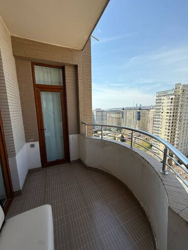 Uzunmüddətli kirayə mənzillər: Nəsimi rayonu Mirəli Qaşqay küçəsində,28 may metro stansiyasina 2 — 10