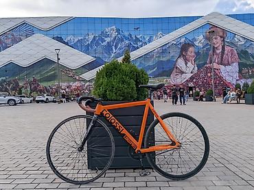 fixed gear tsunami: Шоссейный велосипед, Рама M (156 - 178 см), Б/у — 3