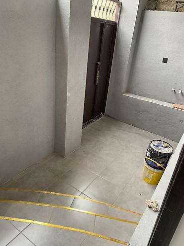 Həyət evləri və villaların satışı: Salam ev yeni tikilidi tam temirlidi temirden sonra yasayis olmuyub — 17