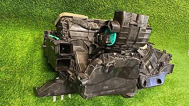 Другие автозапчасти: Корпус печки Bmw X5 3.0D в сборе E70 M57N2 2007 (б/у)  Марка — 3