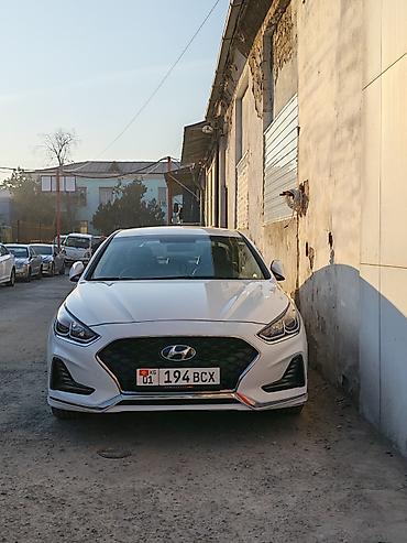 Транспорт: Hyundai Sonata: 2022 г., 2 л, Автомат, Газ, Седан — 1