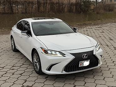 Lexus: Lexus ES: 2019 г., 2.5 л, Вариатор, Гибрид, Седан — 2