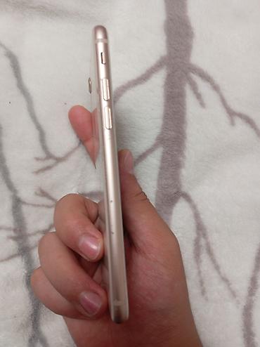 ipod touch 8: IPhone 8, Ağ, Qırıq — 5