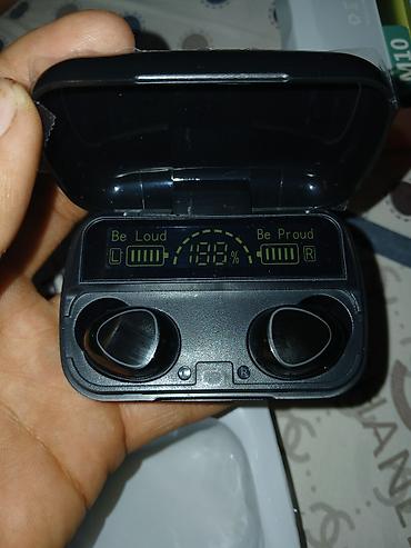 Кулакчындар: Bluetooth-наушники плюс повербанк M10 TWS (версия BT 5.3) с цифровым — 2