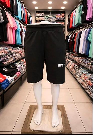 martina vrbas: Muške bermude M,L,XL,XXL,3XL veličine po 2 komada za 3200 din
pb — 2