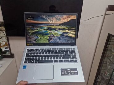 Acer: İşlənmiş Acer 15.6 ", Intel Core i3, 256 GB