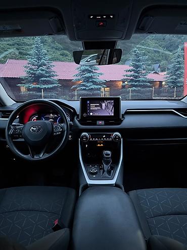 Toyota: Toyota RAV4: 2023 г., 2.5 л, Автомат, Гибрид, Кроссовер — 10