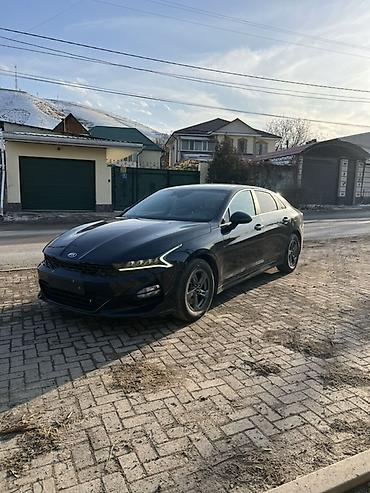 Другие детали салона: Kia (интерьер) — кожаный салон с современным оснащением — 9