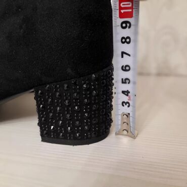 Туфли: Продаю женскую обувь фото 1-3: туфли лаковые с пряжкой, фабричный — 9