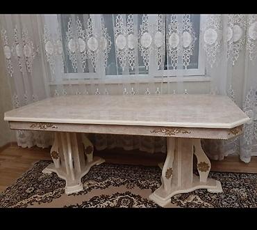 kovralit satisi: Masa satilir. Agir ve keyfiyetlidendi. *Qiymeti 220 Azn.* Unvan qobu — 1