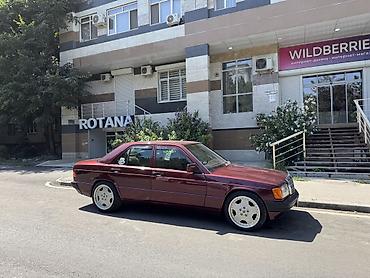 росо м7: Mercedes-Benz 190: 1992 г., 1.8 л, Механика, Бензин, Седан — 2
