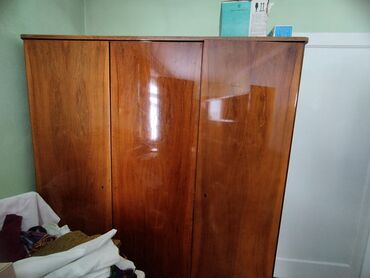 шкафы 3х дверные: Шкаф для одежды, Прямой, Дерево