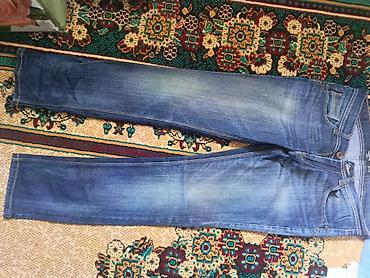 Джинсы: Набор женских/джинсов, 4 пары. 1) Темно-синие классические брюки: - — 11