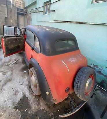 kohnə maşın: Moskviç 400: 1.1 l | 1946 il 50000 km Hetçbek — 3