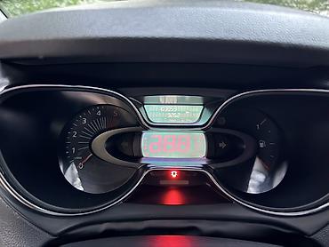 рено 7: Renault Kaptur: 2017 г., 1.5 л, Робот, Дизель, Кроссовер — 5