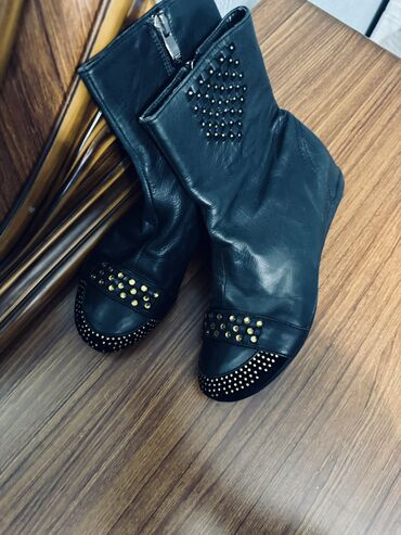 Digər qadın geyimləri: Sapojki — 3