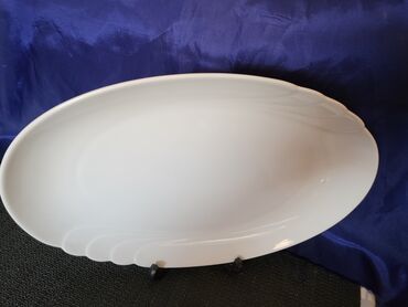 Ostali antikviteti: Oval Seltmann Weiden 1949 do 1954g.Nemacka. Oval bez ostecenja,sve na — 2
