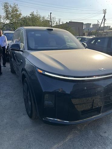 торпеды: Lixiang L9: 2026 г., Автомат, Электромобиль, Кроссовер — 2