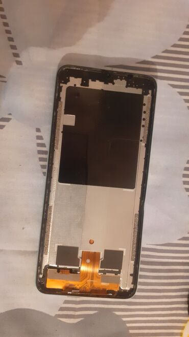 смартфоны кнопочные телефоны: Xiaomi, Новый, 128 ГБ, цвет - Серебристый, 2 SIM