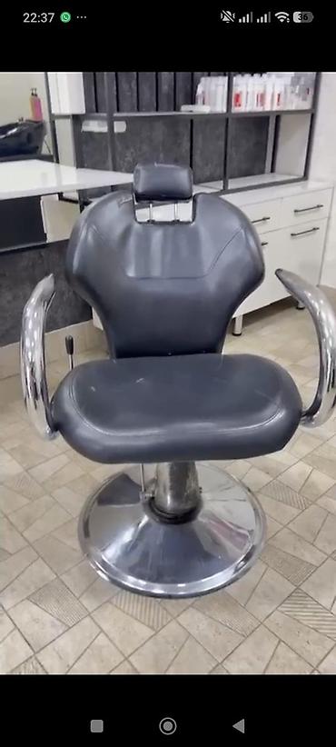 Salon, tibbi kreslolar: İşlənmiş, Saç kəsimi kreslosu — 1