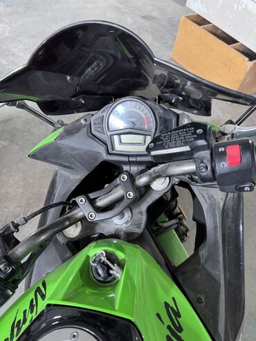 авто в рассрочку бишкек инстаграм: Спортбайк Kawasaki, 400 куб. см, Бензин, Чоңдор үчүн, Колдонулган
