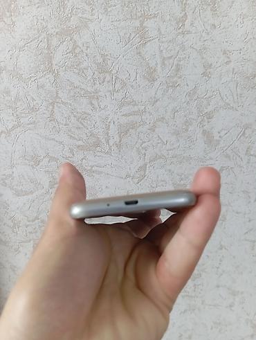 Mobil telefonlar: Samsung Galaxy J1, 4 GB, rəng - Qızılı, Düyməli, Sensor, İki sim kartlı — 5