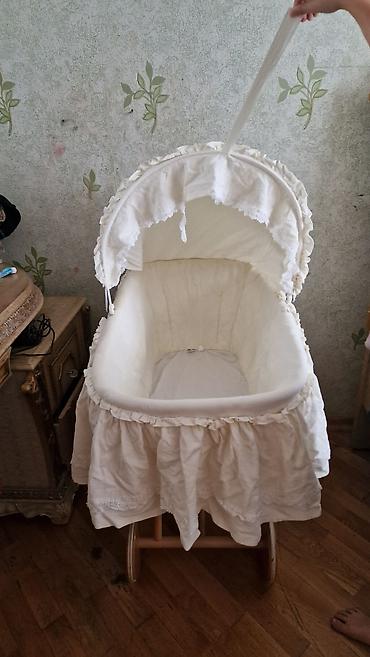 bortik desti: Təbii rotangdan hazırlanmış beşik/arabacıqlı səbət - Material: möhkəm — 1
