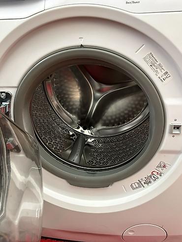 silver dondurucu: Electrolux PerfectCare 700 buxarlı paltaryuyan (yuma+qurudma) - Ön — 2