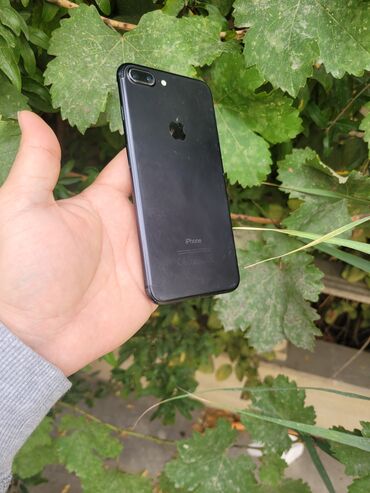 iohone 7: IPhone 7 Plus, 32 GB, Qara, Barmaq izi